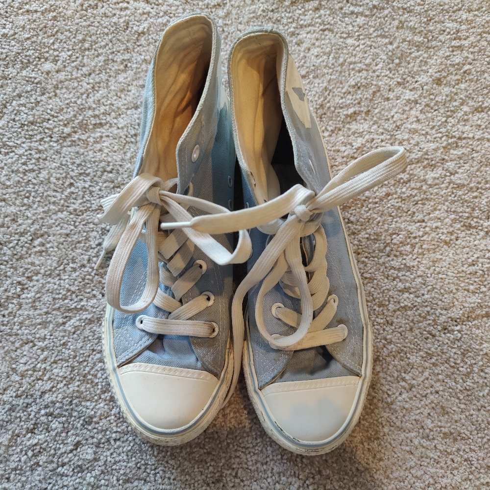 UNC Canvas High-Top Sneakers